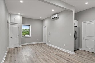 60 Leroy Ave in Valhalla, NY - Building Photo - Building Photo