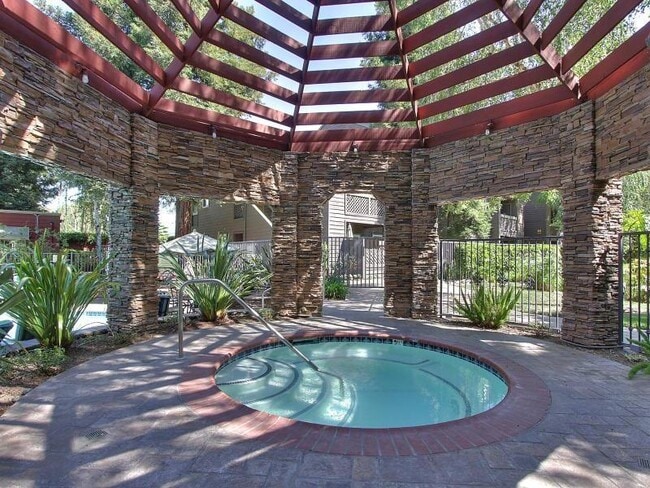 property at 923 Catkin Ct