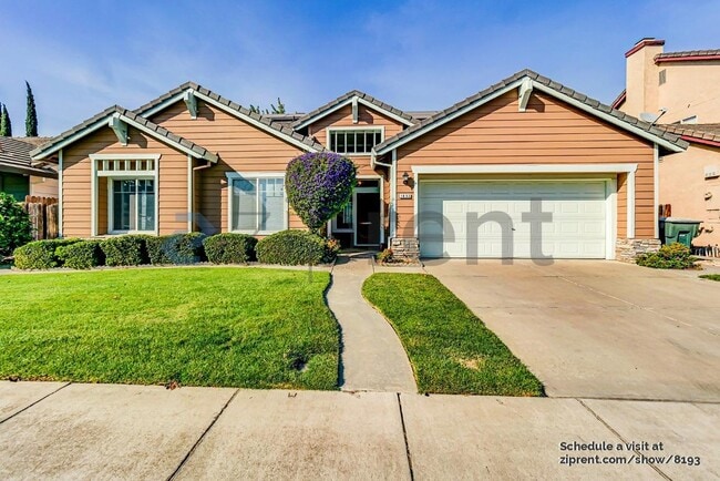 property at 1833 Rail St