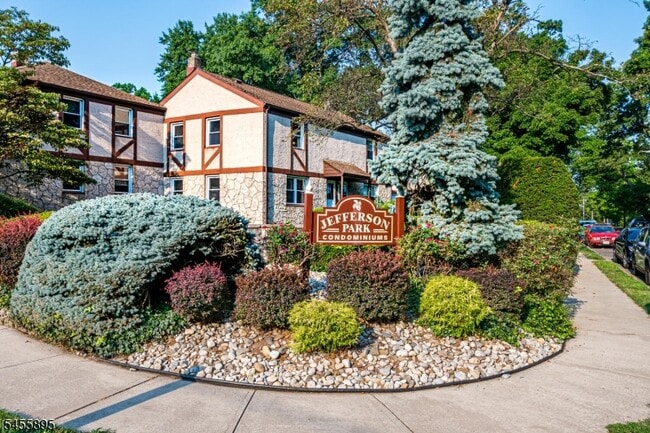 property at 183 High St
