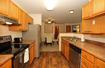 Door Creek Apartments in Madison, WI - Building Photo - Interior Photo