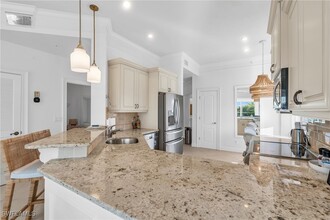 7709 Pebble Creek Cir in Naples, FL - Building Photo - Building Photo
