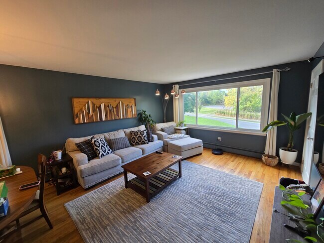 90 Hackett Blvd, Unit 1 in Albany, NY - Foto de edificio - Building Photo