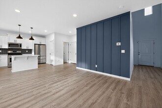 2595 S Ginger St in Cornelius, OR - Building Photo - Building Photo