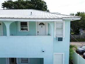 103 E Mohawk Ave in Tampa, FL - Building Photo - Building Photo