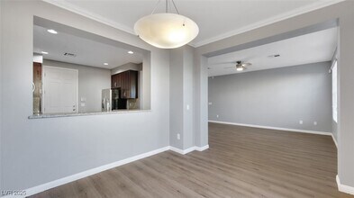 11318 McKinney Falls St in Las Vegas, NV - Building Photo - Building Photo
