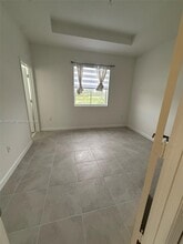 2582 SE 29th St in Homestead, FL - Building Photo - Building Photo