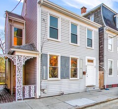 562 W King St in York, PA - Building Photo - Building Photo