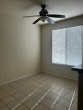 2580 W El Camino Ave in Sacramento, CA - Foto de edificio - Building Photo