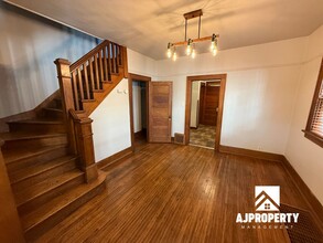 225 N Spring Ave in Sioux Falls, SD - Building Photo - Building Photo