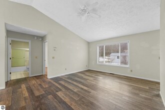 202 Hassle Rd in Buckley, MI - Building Photo - Building Photo