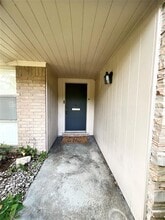 5546 Beechnut St in Houston, TX - Building Photo - Building Photo