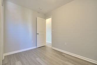 2800 Woodbrook Ave in Baltimore, MD - Building Photo - Building Photo