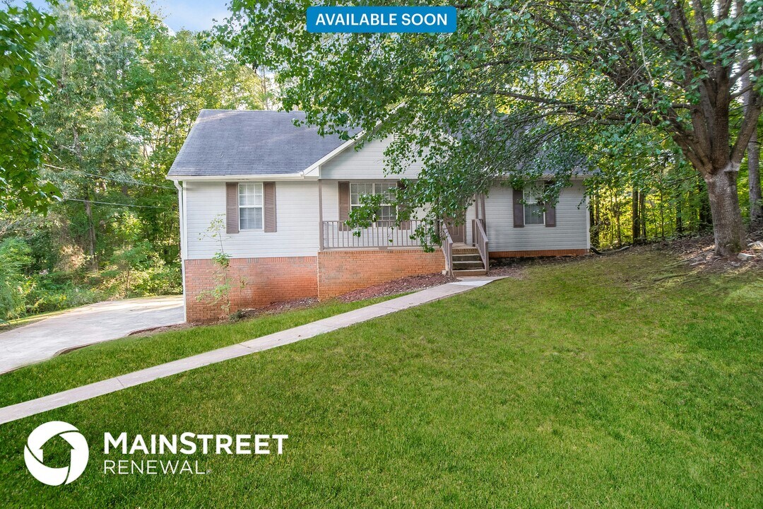 3345 Thomas Ln in Birmingham, AL - Building Photo