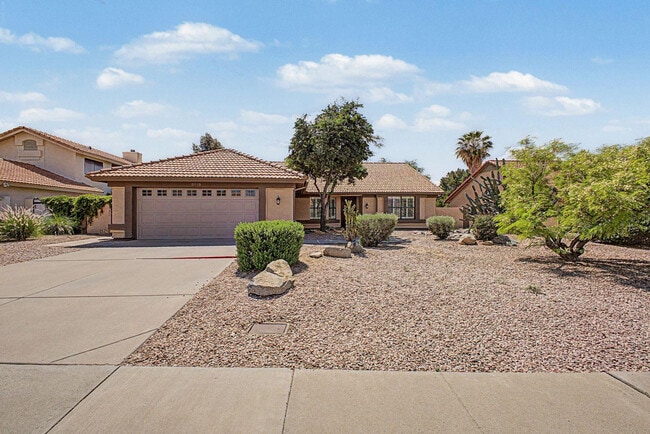 property at 5719 E St John Rd