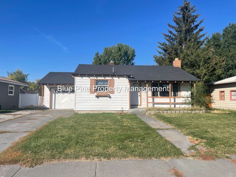 960 Homer Ave in Idaho Falls, ID - Building Photo