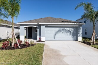 20042 Green Pasture Rd in Lehigh Acres, FL - Building Photo - Building Photo