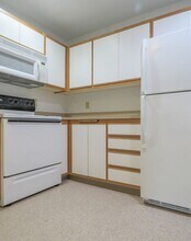 1479 W 11th Alley in Eugene, OR - Building Photo - Building Photo