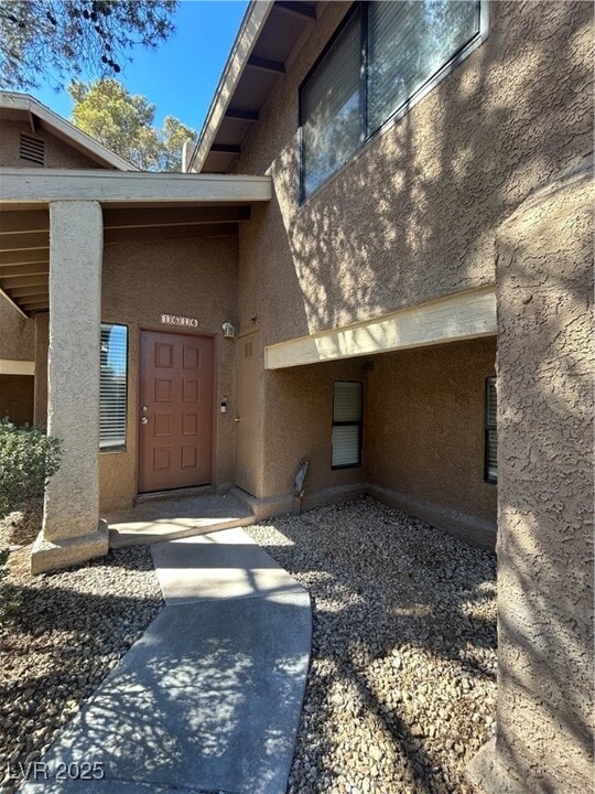 1616 Marathon Dr in Las Vegas, NV - Building Photo