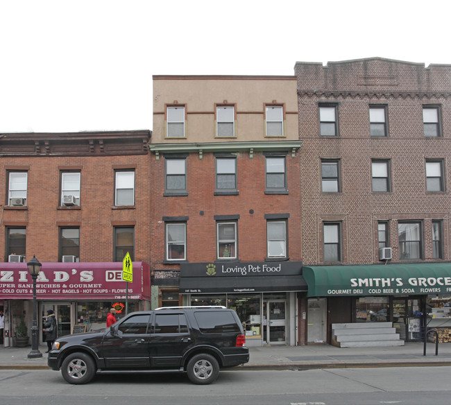 145 Smith St in Brooklyn, NY - Building Photo - Building Photo