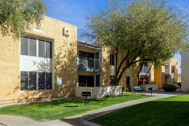 San Merida in Phoenix, AZ - Building Photo - Building Photo