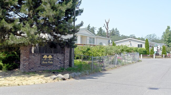 Twin Oaks Mobile Home Park in Tacoma, WA - Building Photo - Building Photo