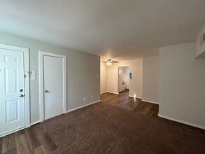 3629 N MacGregor Way in Houston, TX - Building Photo - Building Photo