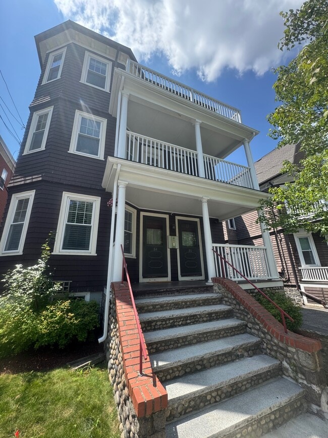 86 Morrison Ave, Unit 3