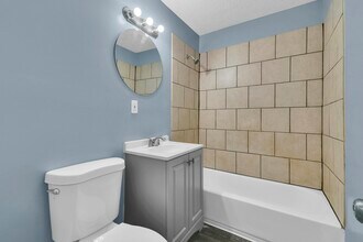 3414 Elmwood Ave in Kansas City, MO - Building Photo - Building Photo