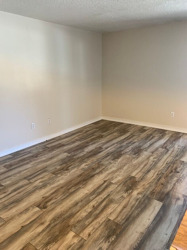 675 Straight Creek Dr in Dillon, CO - Building Photo - Building Photo