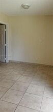 1740 NE 148th St in Miami, FL - Building Photo - Building Photo