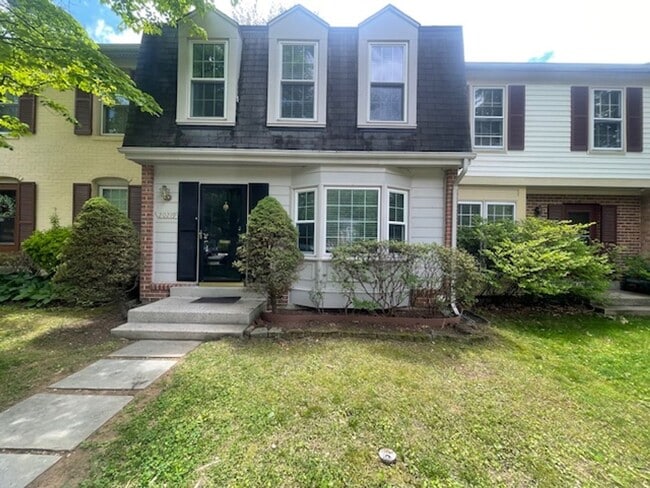 property at 20219 Maple Leaf Ct