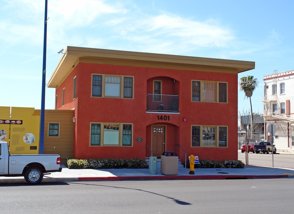 1401 J St in San Diego, CA - Building Photo