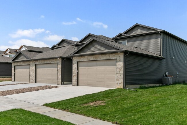 property at 7002 Serpentine Dr