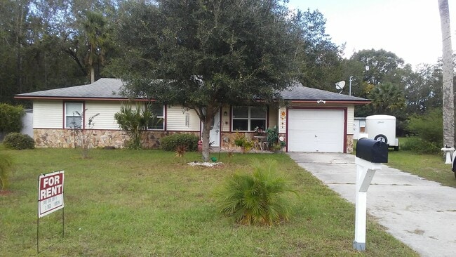 property at 1318 Walnut St
