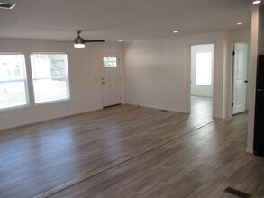 7255 126th St W in St. Paul, MN - Building Photo - Building Photo