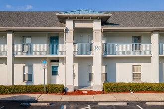 Portside Villas Condo in Cape Canaveral, FL - Foto de edificio - Building Photo