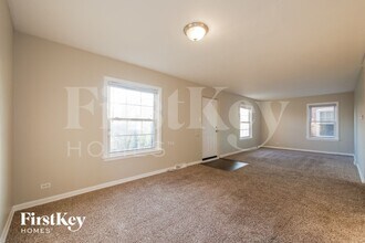 19 E 140th Ct in Riverdale, IL - Building Photo - Building Photo