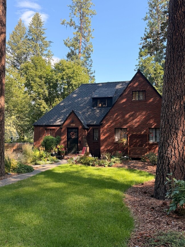 property at 1221 E 20th Ave