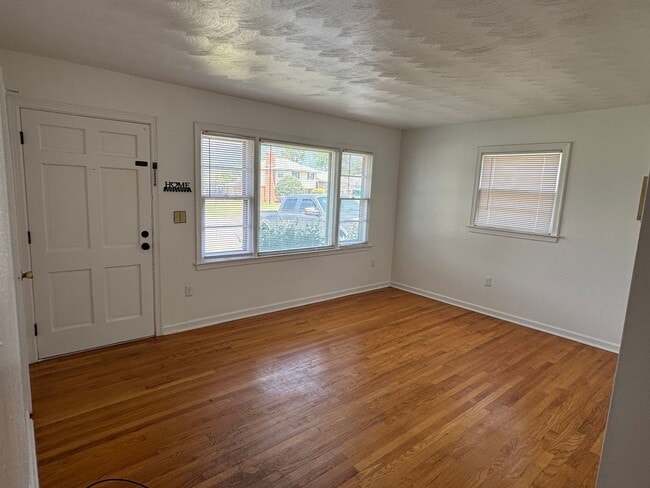 4521 Northridge St NE in Roanoke, VA - Building Photo - Building Photo