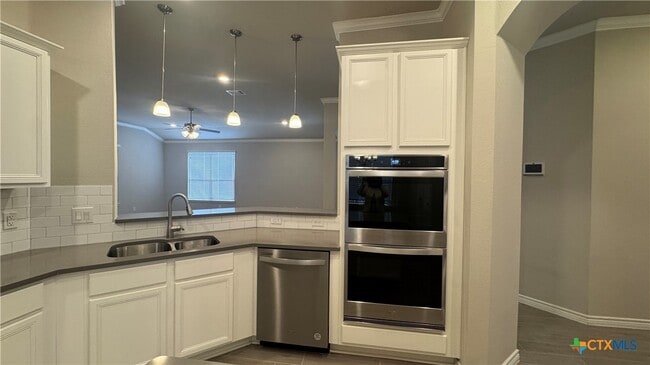 property at 2419 Lavigne Ct