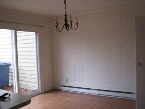 1418 Ricky Rd in Charlottesville, VA - Building Photo - Building Photo