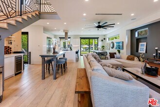 18589 Linnet St in Los Angeles, CA - Building Photo - Building Photo