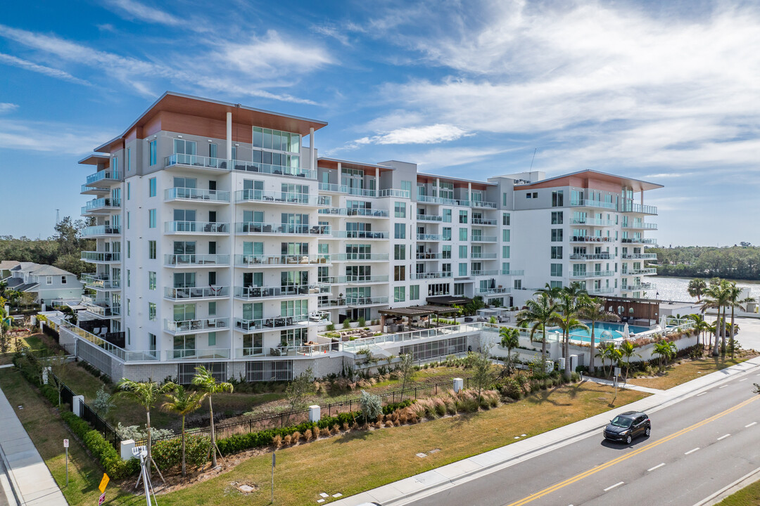 Serena By the Sea in Clearwater, FL - Building Photo