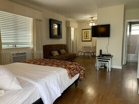 740 Michigan Ave in Miami Beach, FL - Building Photo