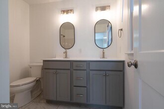 90 Main St in Schwenksville, PA - Building Photo - Building Photo