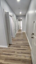 3412 N 19th St, Unit 2 in Philadelphia, PA - Foto de edificio - Building Photo