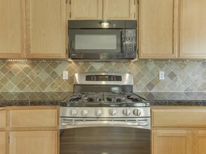 16067 SW Dewberry Ln in Tigard, OR - Building Photo - Building Photo
