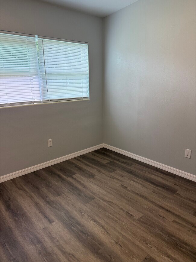 114 Laurel Dr in Sanford, FL - Building Photo - Building Photo