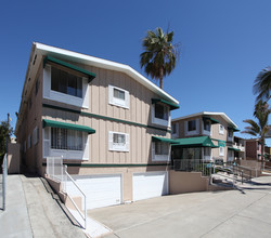 4369-4379 Hamilton St in San Diego, CA - Building Photo - Building Photo